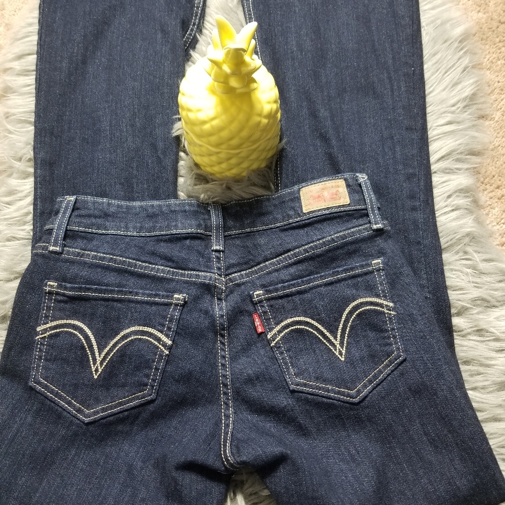Levi's women Jean's,  size 1M. - Picture 4 of 7